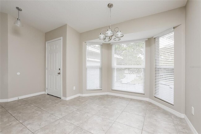 Building Photo - 549 Antelope Dr