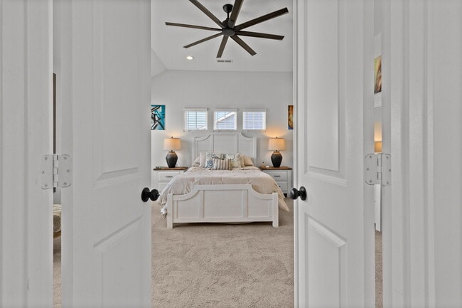 Building Photo - 105 Farmridge Wy