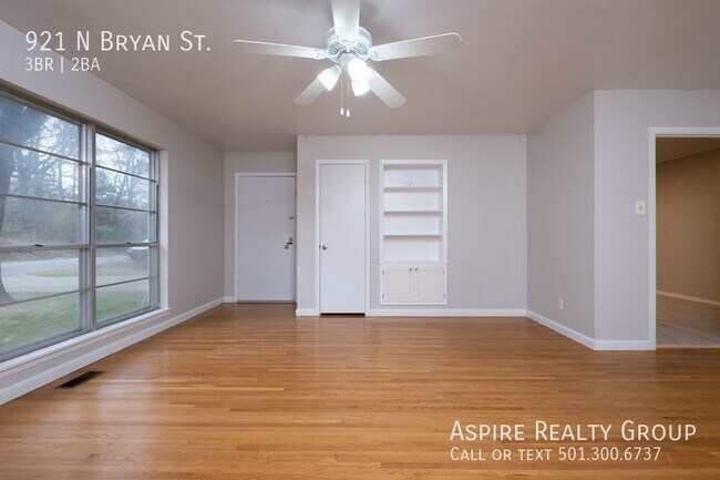 Building Photo - Updated 3 bedroom Home in Midtown