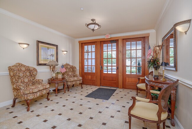 Building Photo - 82 Suzie Dr