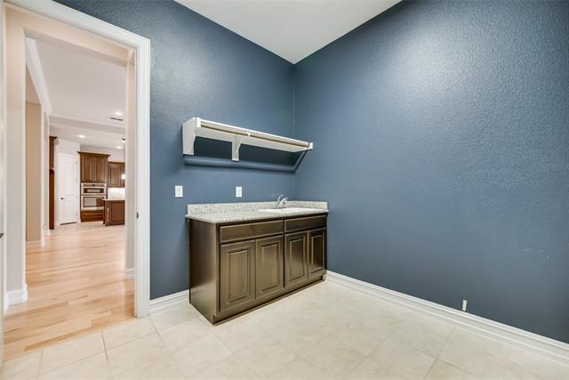 Building Photo - 950 Park Ridge Dr