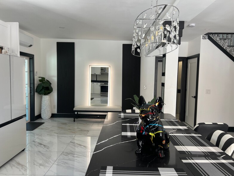 Building Photo - 88 Randolph Rd