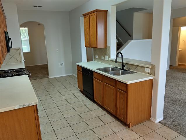 Building Photo - 1133 Mockingbird Dr