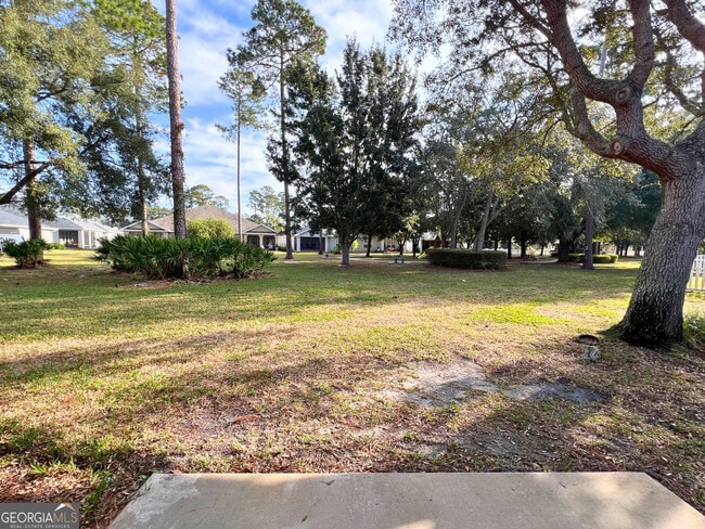 Building Photo - 582 Eagle Blvd