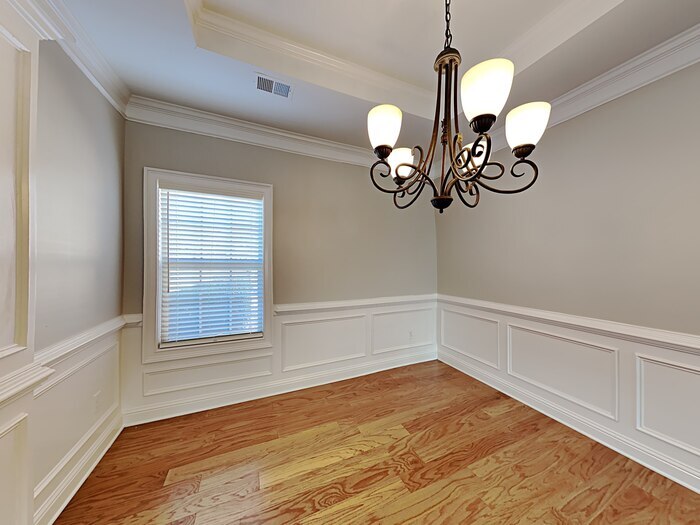 Building Photo - 412 Icicle Ct