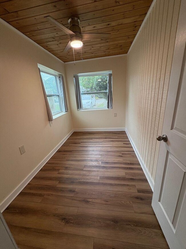 Building Photo - 810 Citrus Ave