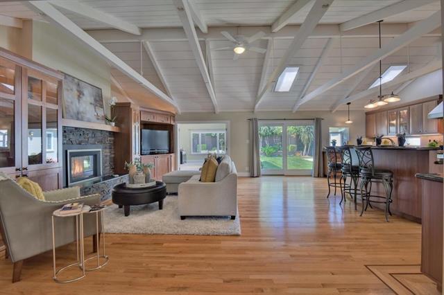 Building Photo - 1957 James Pl