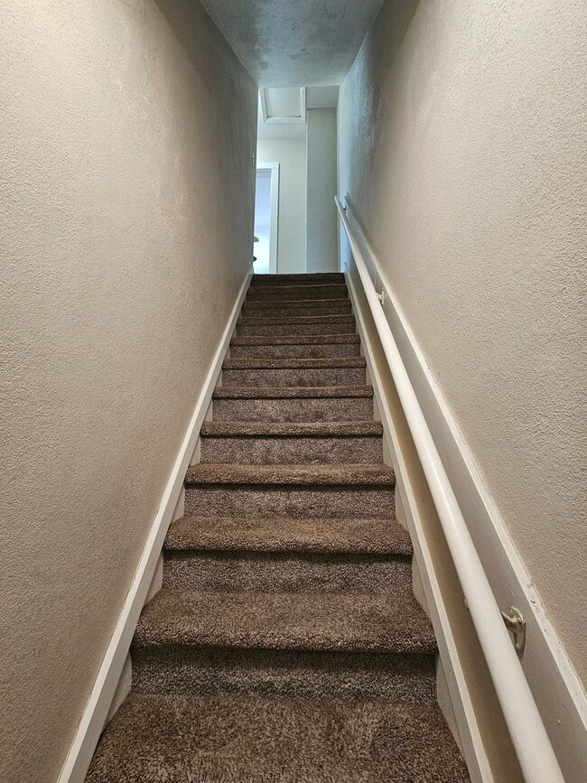 Building Photo - 208-210 13th Ave.