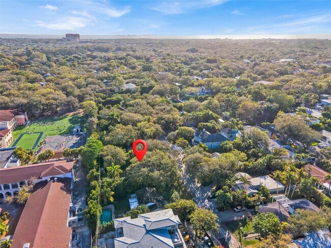 Building Photo - 5111 SW 73rd Terrace