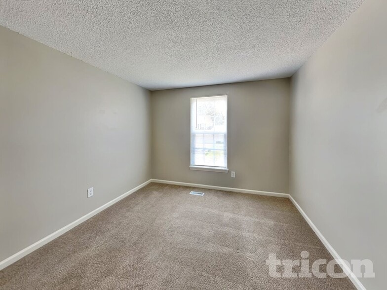 Building Photo - 10733 Downpatrick Pl