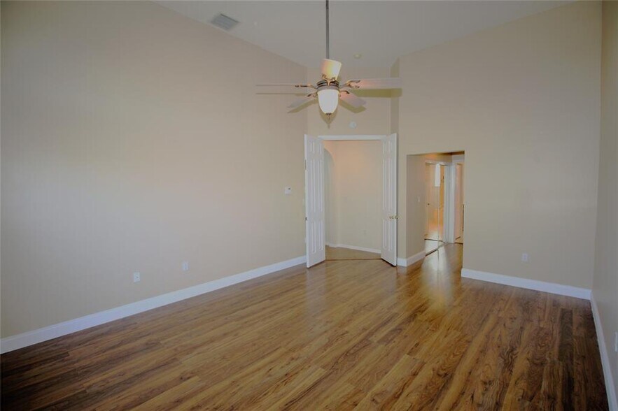 Building Photo - 2178 NW 141st Ave