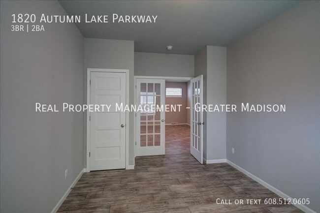 Building Photo - 1820 Autumn Lake Parkway