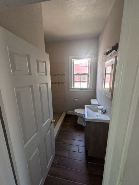 Building Photo - 3318 Nations Ave