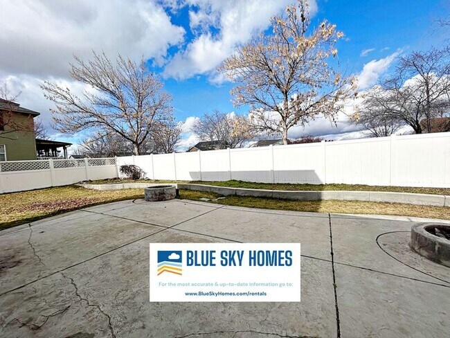 Building Photo - 8680 W Stirrup St