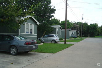 Building Photo - 3415 Hunter Rd