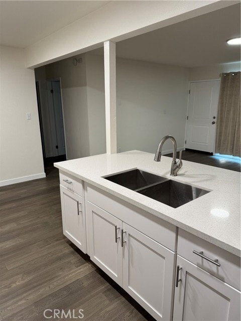 Building Photo - 3066 Panorama Rd