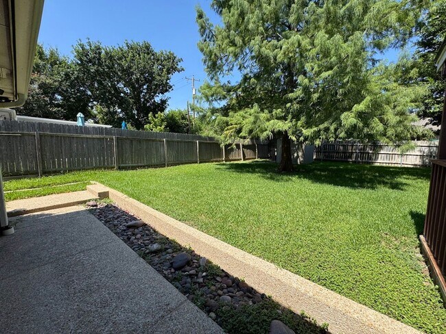 Building Photo - 3-Bedroom House for Rent in Harker  Heights