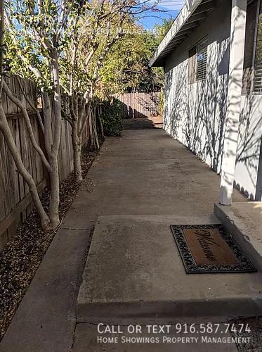 Building Photo - 6033 Rye Way