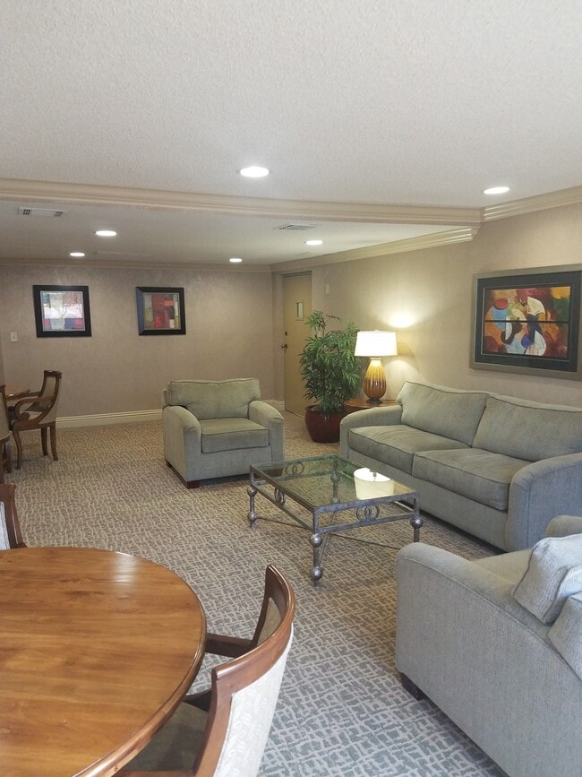 Building Photo - 311 Bora Bora Way