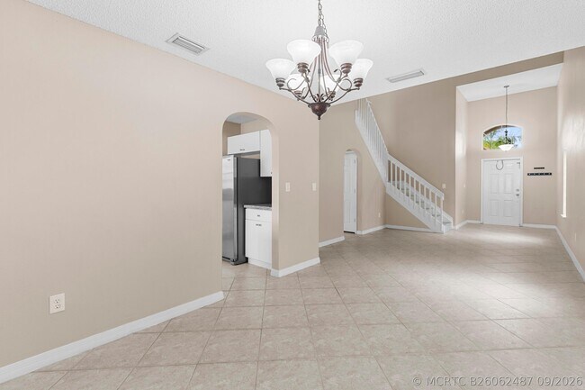 Building Photo - 19250 NW 12th Manor