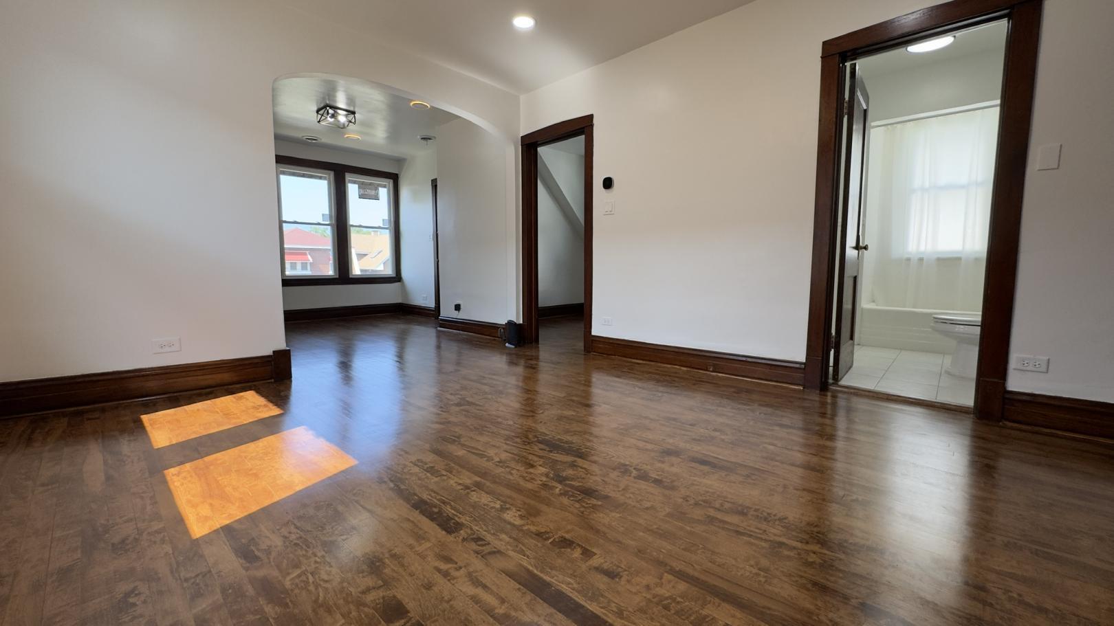 Building Photo - 5311 W Berenice Ave