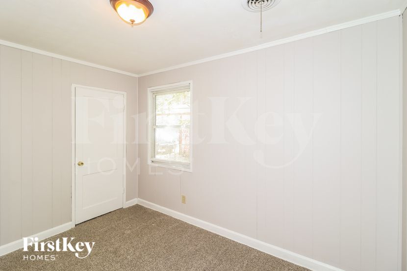 Building Photo - 1769 Sugarloaf St