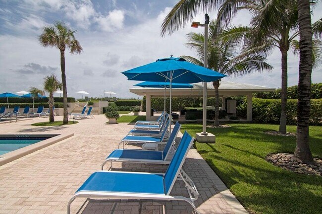 Building Photo - 3250 S Ocean Blvd