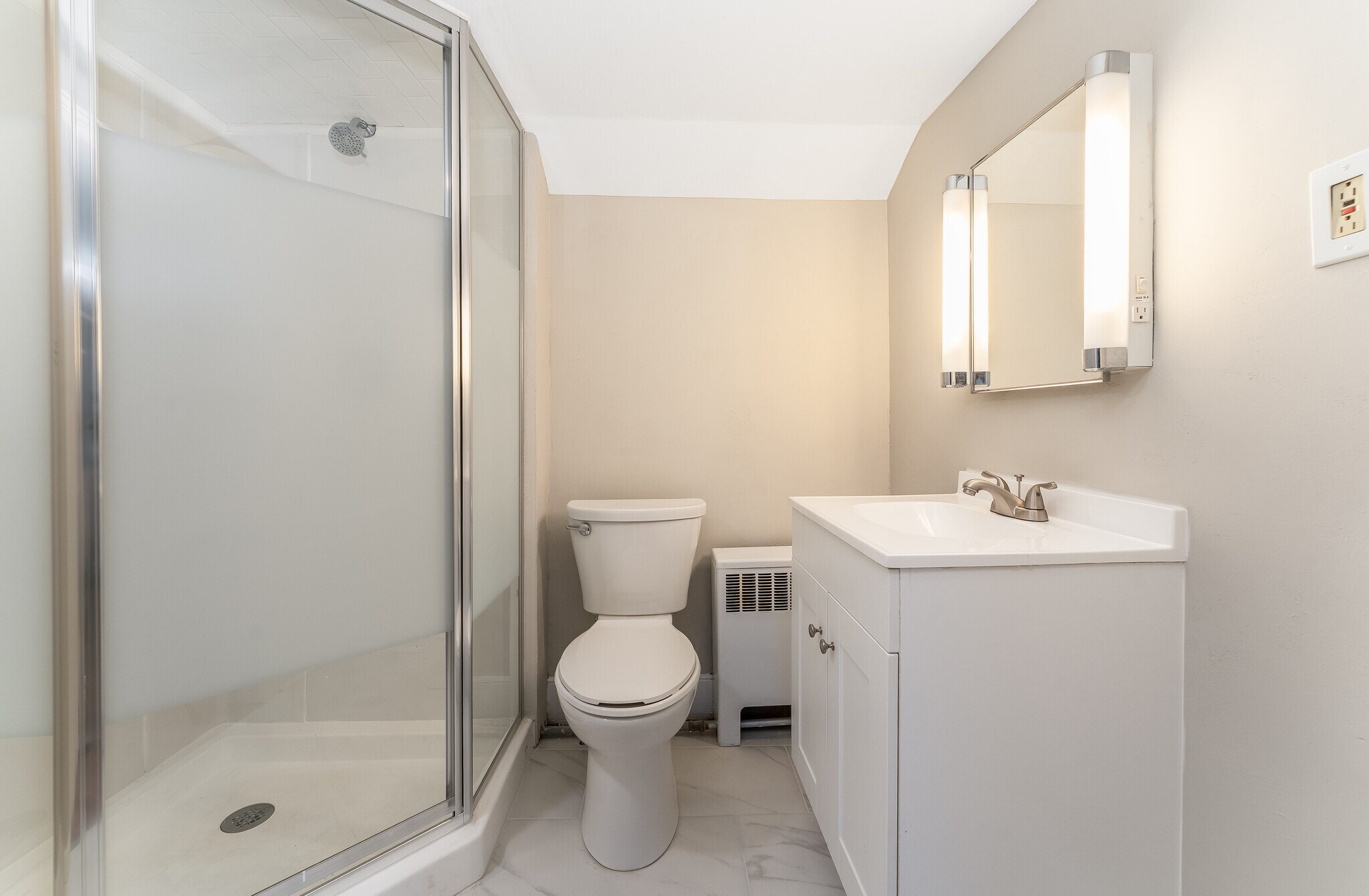 Building Photo - 20 Park Ave