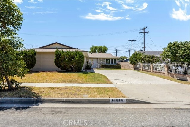 Building Photo - 18814 Elizondo St