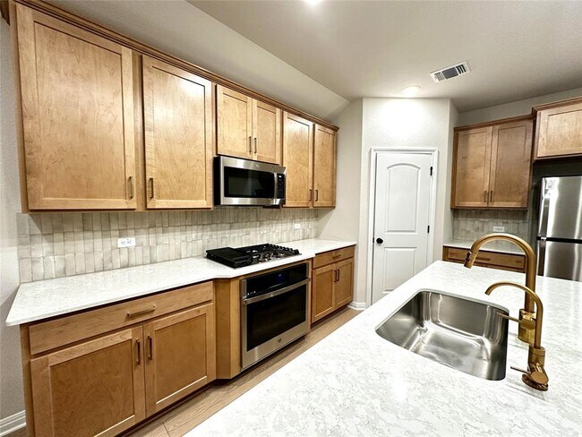 Primary Photo - 141 Rita Blanca Bnd