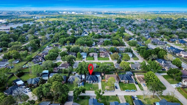 Building Photo - 1114 N Nottingham