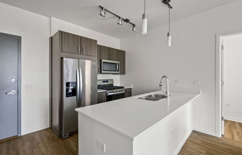 Building Photo - 3740 N Halsted St