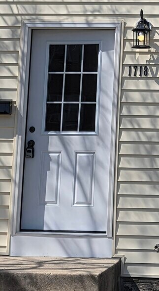 Building Photo - 1718 Judy Way