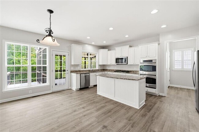 Building Photo - 208 Setters Ridge