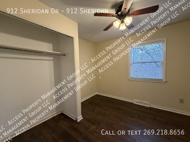 Building Photo - 912 Sheridan Dr