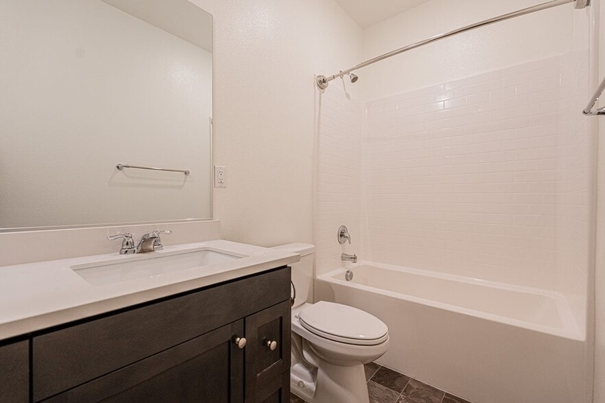 Building Photo - 28954 Copper River Rd