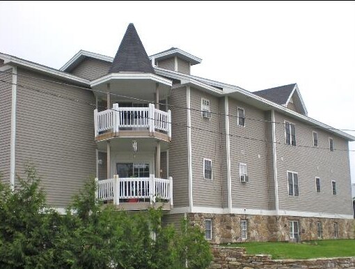 Primary Photo - Stonegate Way Apartments