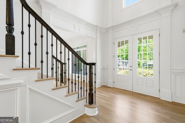 Building Photo - 6740 Castleton Dr NW