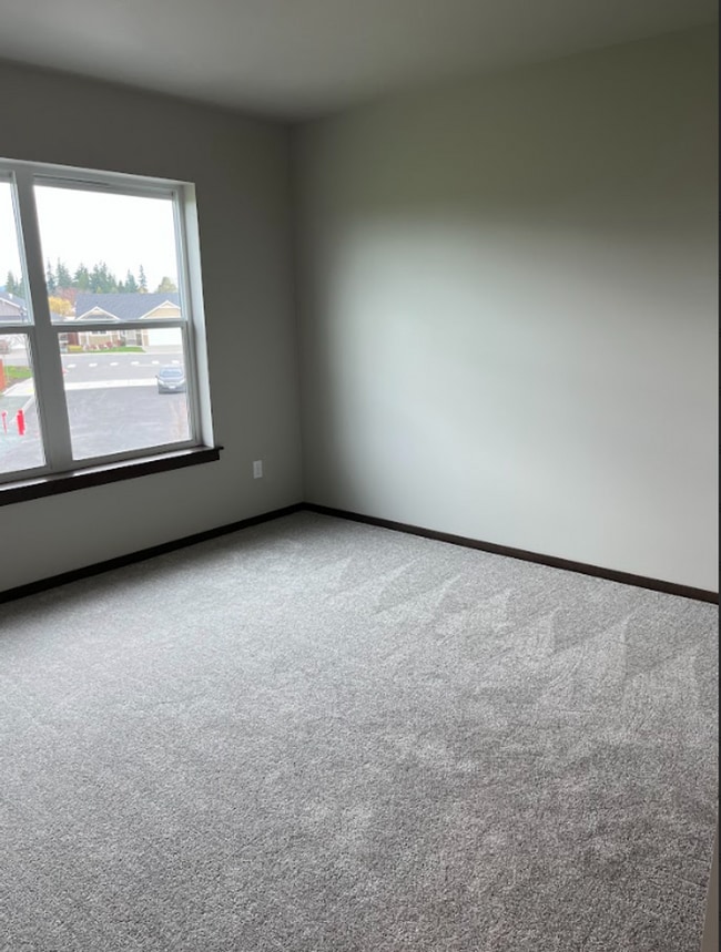 Building Photo - 2 Story Duplex | Available Now!