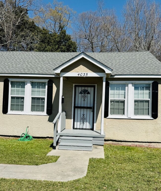 Building Photo - 4035 Clayton Dr