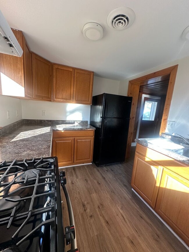 Building Photo - W3699 Springfield Rd