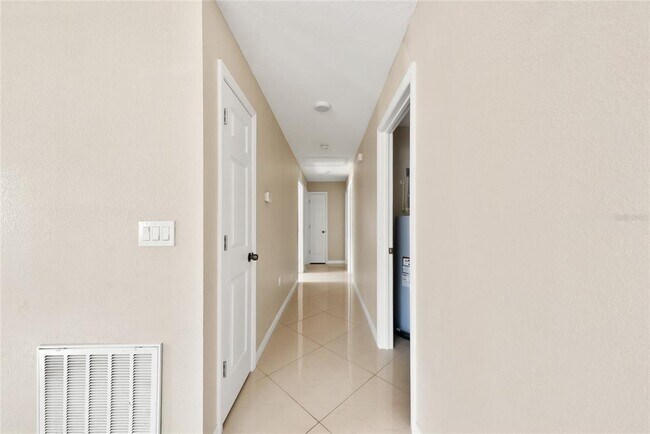 Building Photo - 311 Ave P NW