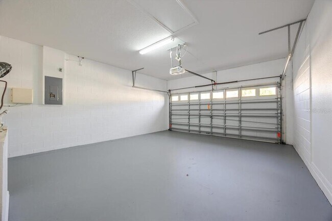 Building Photo - 429 Belfry Dr