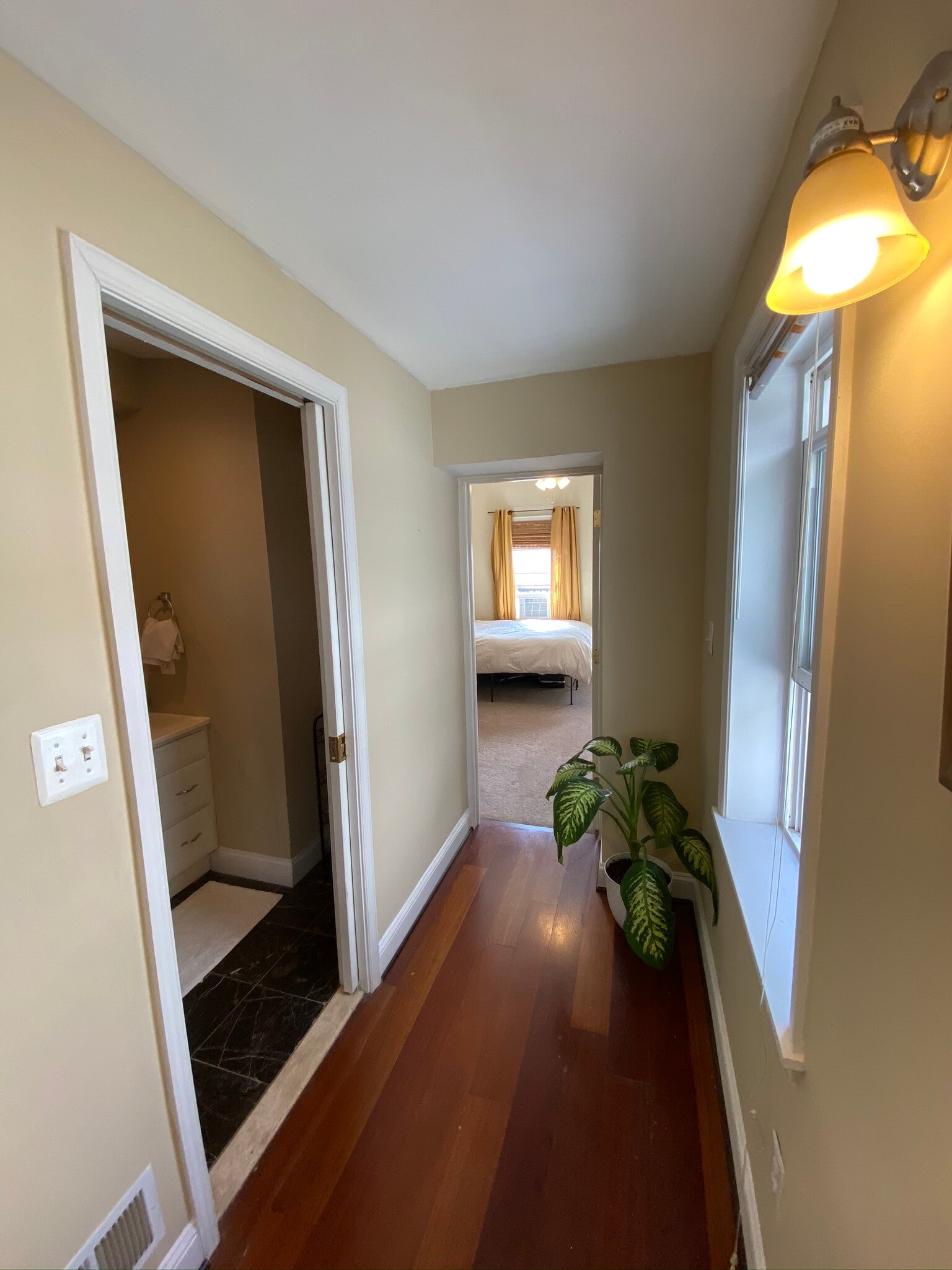 Hallway to guest room - 1022 S Bouldin St