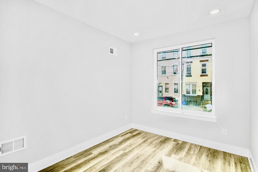 Building Photo - 1710 N 25th St