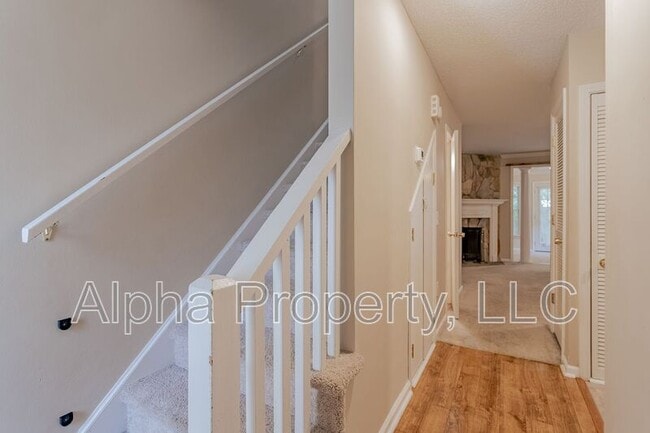 Building Photo - 132 Shockley St