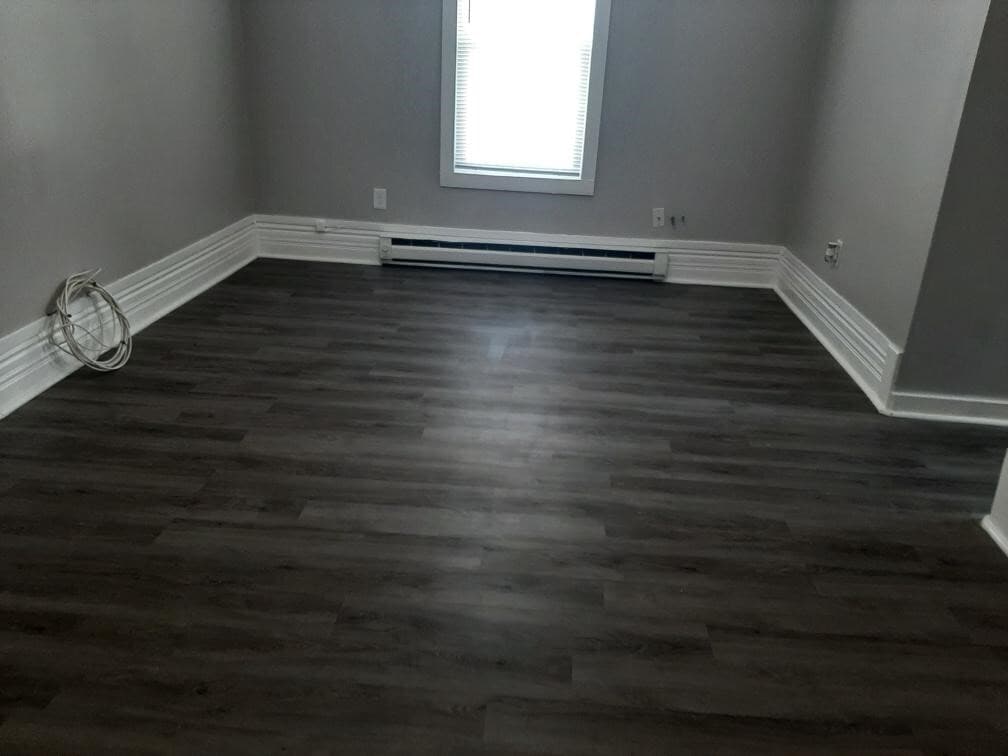 living room - 128 W Ohio St