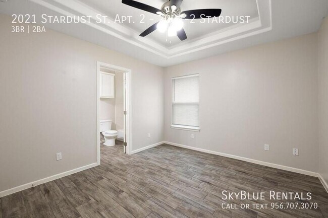Building Photo - 2021 Stardust St