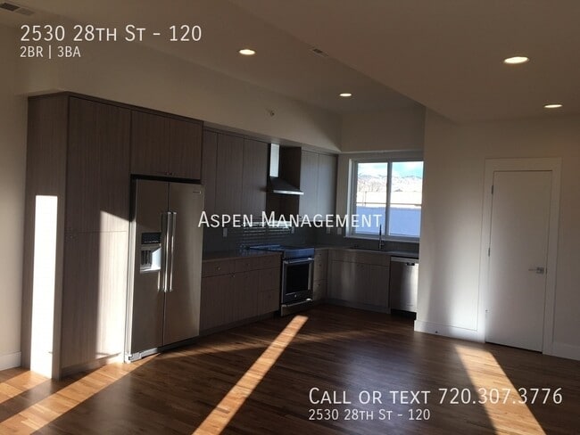 Building Photo - 2530 28th St