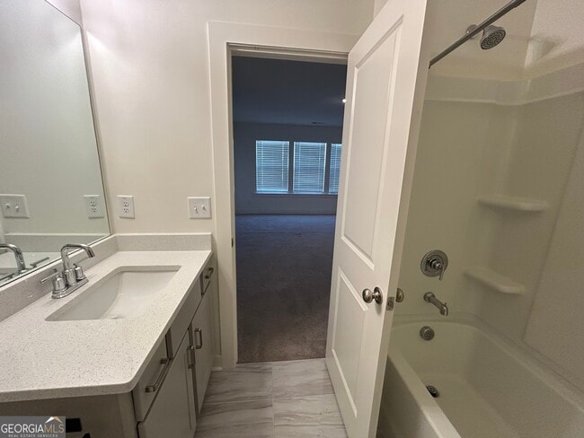 Building Photo - 7741 Squire Ct